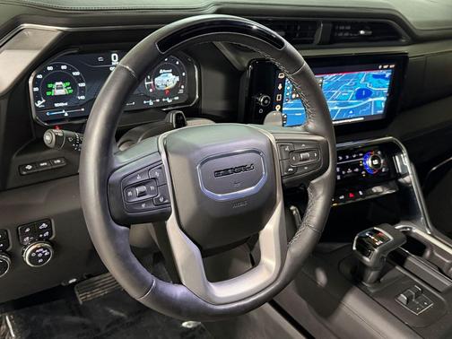 Sterling Metallic 2025 GMC Sierra 1500 Denali