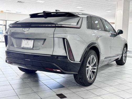 2025 Cadillac LYRIQ Luxury w/1SC