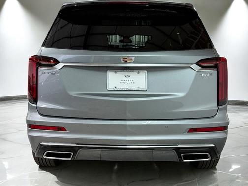 2025 Cadillac XT6 Luxury FWD