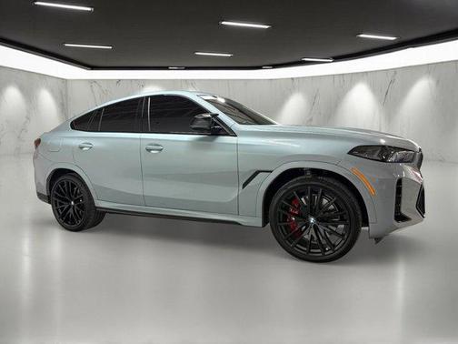 2025 BMW X6 M60i