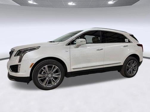 Crystal White Tricoat 2026 Cadillac XT5 Premium Luxury