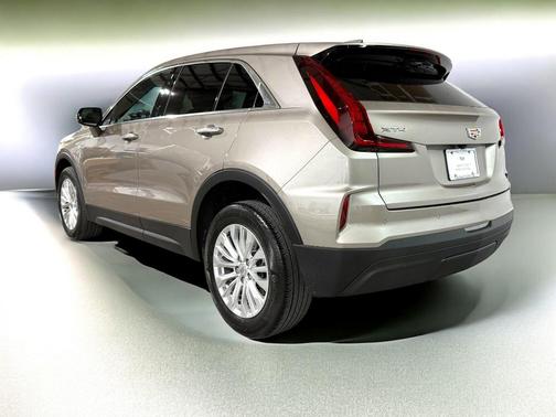 2024 Cadillac XT4 Luxury