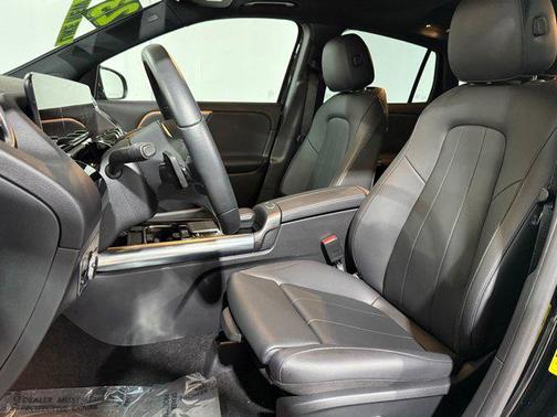 2023 Mercedes-Benz GLA 250 Base