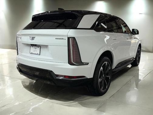 2025 Cadillac Escalade IQ Sport 1