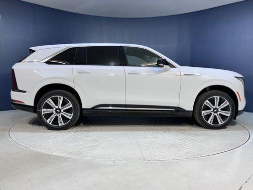 2025 Cadillac Escalade IQ Luxury 2