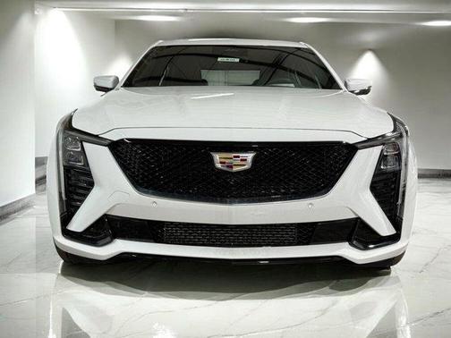 2025 Cadillac CT5 Sport