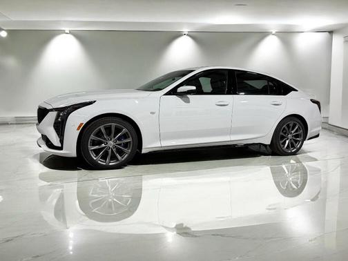 2025 Cadillac CT5 Sport