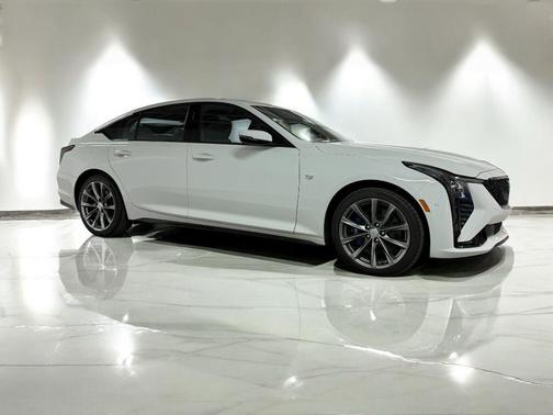 2025 Cadillac CT5 Sport