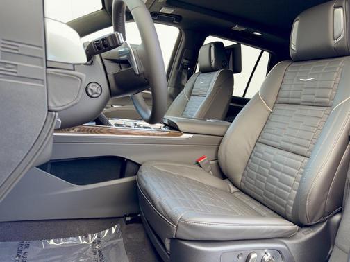 Vibrant White Tricoat 2027 Cadillac Escalade Sport Platinum