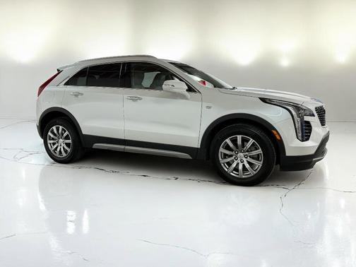 2021 Cadillac XT4 Premium Luxury