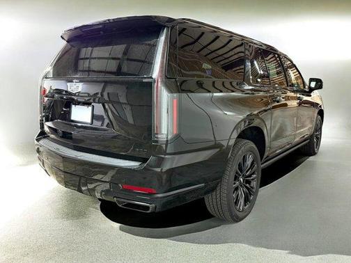2025 Cadillac Escalade ESV Sport Platinum