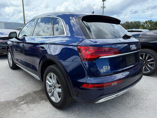 2022 Audi Q5 45 S line Premium