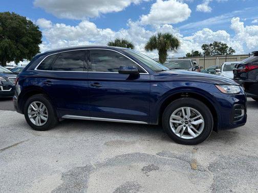 2022 Audi Q5 45 S line Premium