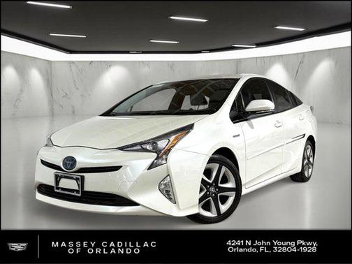 2016 Toyota Prius Three Touring