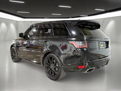 2021 Land Rover Range Rover Sport HSE Silver Edition