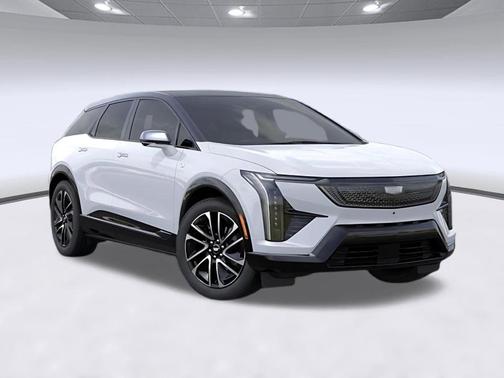 Vibrant White Tricoat 2026 Cadillac OPTIQ Sport