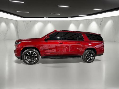 2021 Chevrolet Suburban RST