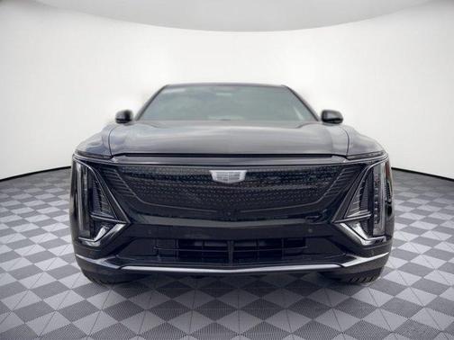 Stellar Black Metallic 2027 Cadillac LYRIQ Signature Sport