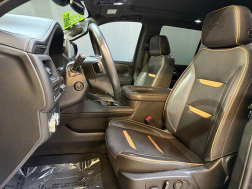 2023 GMC Yukon 4WD AT4