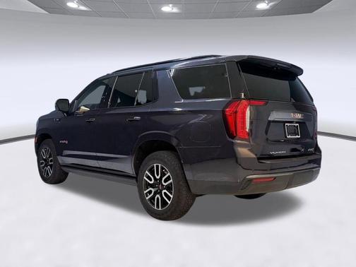 2023 GMC Yukon 4WD AT4
