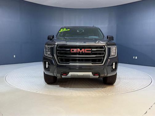 2023 GMC Yukon 4WD AT4