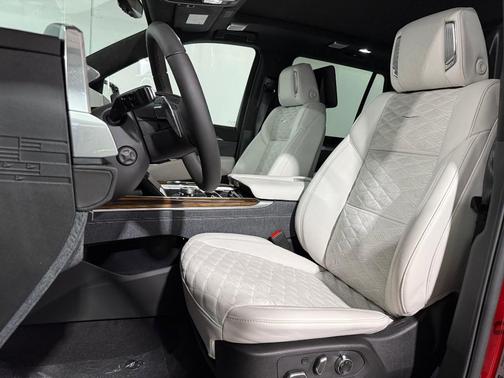 2025 Cadillac Escalade Premium Luxury Platinum