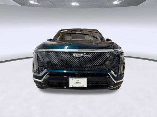 Emerald Lake Metallic 2026 Cadillac VISTIQ Luxury