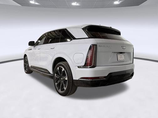 Vibrant White Tricoat 2026 Cadillac Escalade IQ Sport