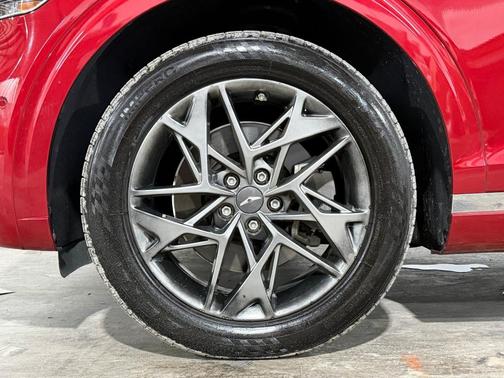 Mauna Red 2022 Genesis GV70 2.5T AWD