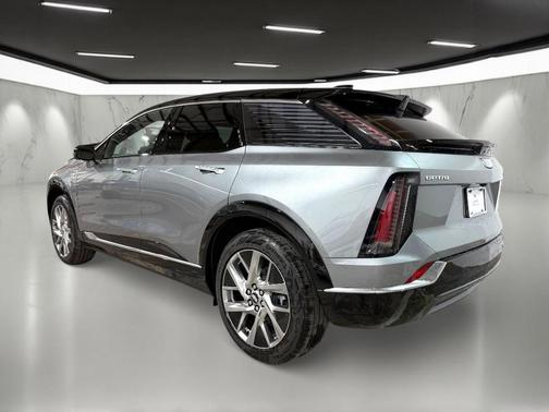 2026 Cadillac OPTIQ Premium Luxury