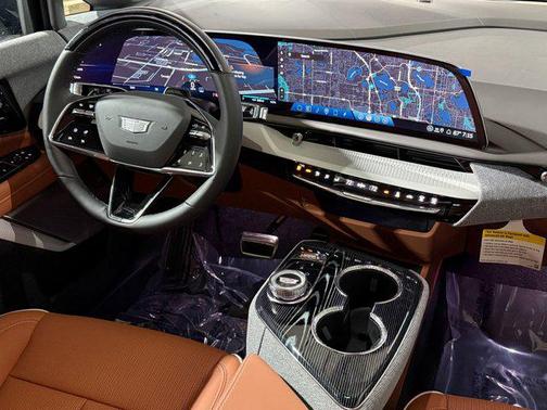 2026 Cadillac OPTIQ Premium Luxury