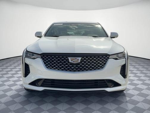 Crystal White Tricoat 2024 Cadillac CT4 Luxury