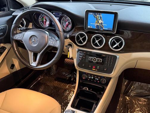 Black 2015 Mercedes-Benz GLA-Class GLA 250