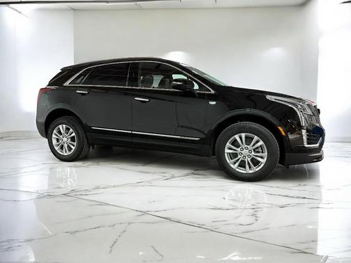 2025 Cadillac XT5 Luxury