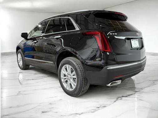 2025 Cadillac XT5 Luxury