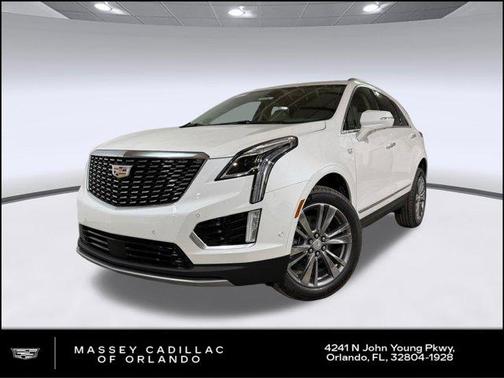 Crystal White Tricoat 2026 Cadillac XT5 Premium Luxury
