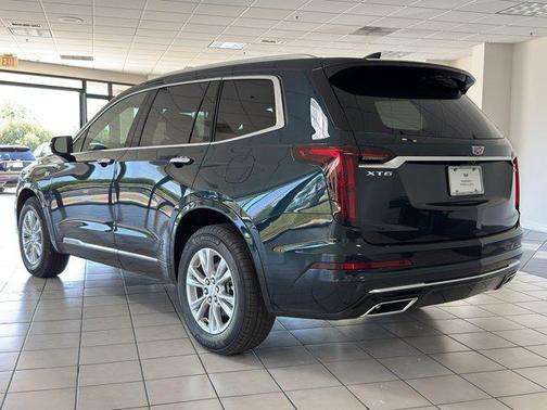 2025 Cadillac XT6 Luxury FWD