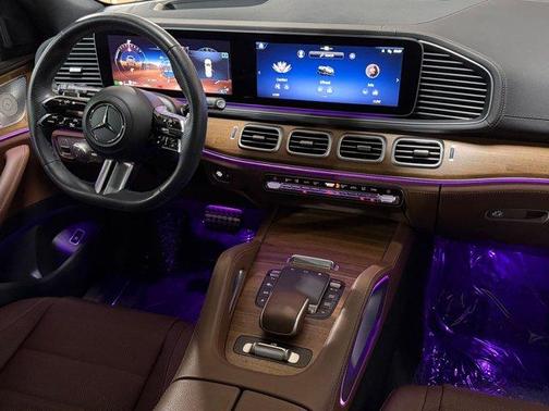 Black 2024 Mercedes-Benz GLS 580 4MATIC