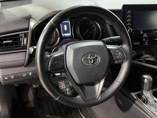 Predawn Gray Mica 2021 Toyota Camry SE