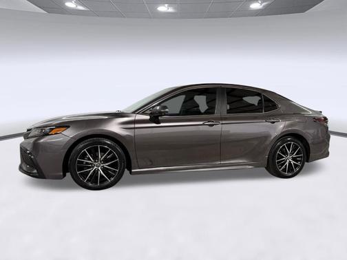 Predawn Gray Mica 2021 Toyota Camry SE