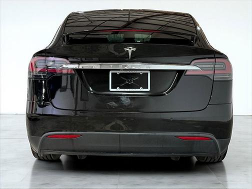 2018 Tesla Model X 75D