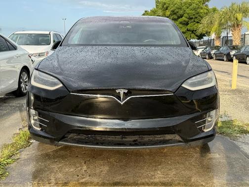 2018 Tesla Model X 75D