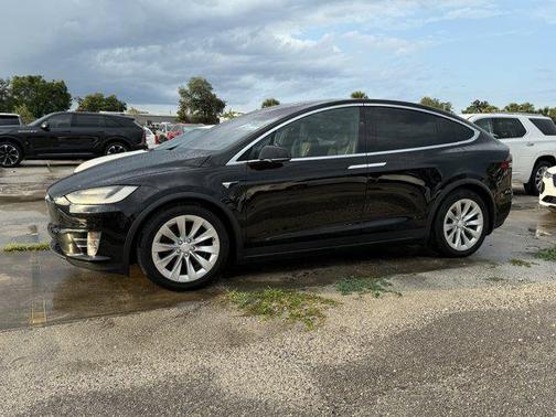 2018 Tesla Model X 75D