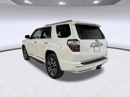 Blizzard Pearl 2020 Toyota 4Runner Limited