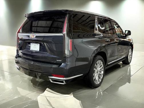 2024 Cadillac Escalade Premium Luxury