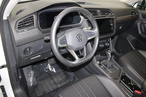 2024 Volkswagen Tiguan 2.0T Wolfsburg Edition