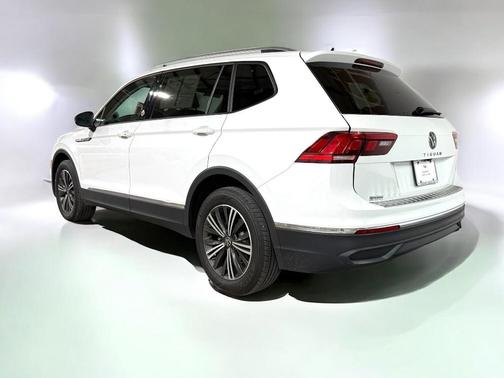 2024 Volkswagen Tiguan 2.0T Wolfsburg Edition