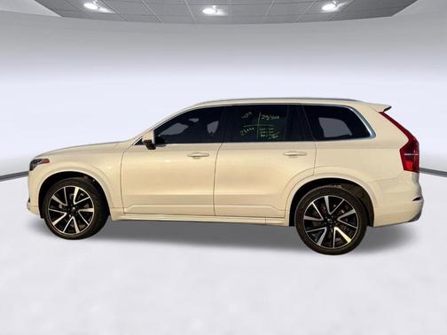 Crystal White Metallic 2020 Volvo XC90 T6 Momentum