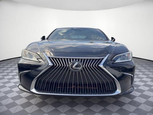 Black 2019 Lexus ES 350 Luxury