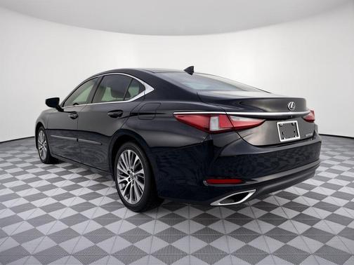 Black 2019 Lexus ES 350 Luxury